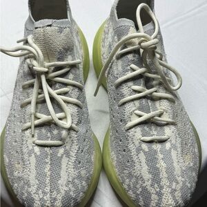 Adidas Knit Sneakers with Cream and Gray Design